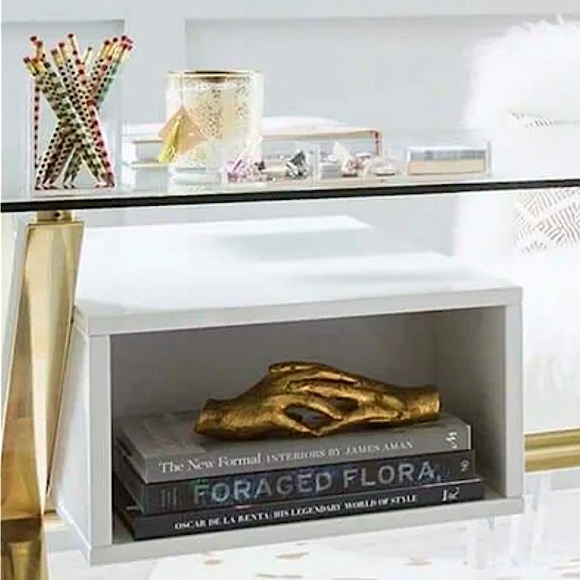 Uttermost “Hold my hand” sculpture - Picture 7 of 16